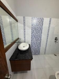 Bathroom Image of 1800 Sq.ft 2 BHK Builder Floor for rent in Bhai Randhir Singh Nagar Ludhiana for Rs. 30000