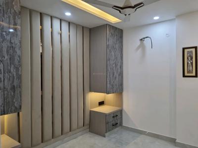 Bedroom Image of 1300 Sq.ft 4 BHK Builder Floor for sale in Dwarka Mor New Delhi for Rs. 11000000