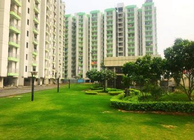 Image of 1475 Sq.ft 3 BHK Apartment / Flat for sale in MR Officer City 1, Raj Nagar Extension, Ghaziabad for Rs. 9500000