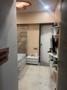 Bedroom Image of 910 Sq.ft 2 BHK Apartment / Flat for rent in Lodha Amara, Kolshet Thane for Rs. 56000