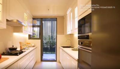 Kitchen Image of 2000 Sq.ft 3 BHK Apartment / Flat for sale in BPTP Amstoria Verti Greens, Sector 102 Gurgaon for Rs. 42500000
