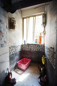 Image of 768 Sq.ft 3 BHK Apartment / Flat for sale in Maninagar, Ahmedabad for Rs. 8500000