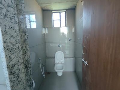 Bathroom Image of 2400 Sq.ft 3 BHK Apartment / Flat for sale in Vastrapur Ahmedabad for Rs. 19200000