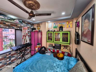 Bedroom Image of 650 Sq.ft 2 BHK Builder Floor for sale in Paschim Barisha Kolkata for Rs. 3600000