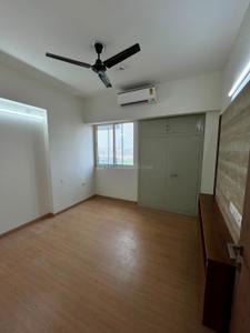 Bedroom Image of 935 Sq.ft 2 BHK Apartment / Flat for rent in Godrej Woods, Sector 43 Noida for Rs. 60000