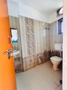 Bathroom Image of 1330 Sq.ft 3 BHK Apartment / Flat for sale in Rukanpura Patna for Rs. 7600000