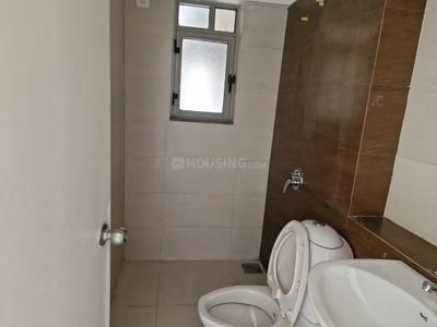 Bathroom Image of 1850 Sq.ft 3 BHK Apartment / Flat for rent in Adani The Meadows, Shantigram Ahmedabad for Rs. 35000