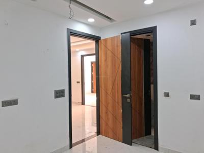 Bedroom Image of 1724 Sq.ft 3 BHK Apartment / Flat for sale in Vantara Elite Luxury Homes by Vantara Builders And Promotors, Sector 102 Noida for Rs. 8900000