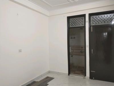 Bedroom Image of 815 Sq.ft 2 BHK Apartment / Flat for sale in Shalimar Garden Ghaziabad for Rs. 5560000