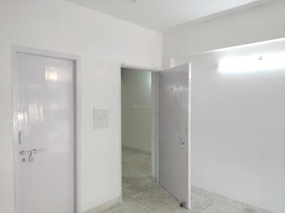 Bedroom Image of 1650 Sq.ft 3 BHK Apartment / Flat for sale in AAKRITI APARTMENTS, Sector 4 Dwarka New Delhi for Rs. 25900000