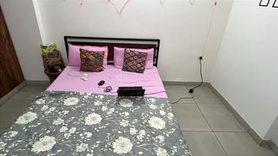 Bedroom Image of Room for Female flatmates in Noida extension  in Noida Extension, Greater Noida