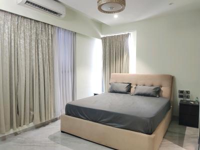 Bedroom Image of 4000 Sq.ft 5 BHK Apartment / Flat for rent in Santacruz West Mumbai for Rs. 600000