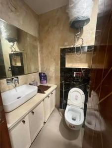 Bathroom Image of 600 Sq.ft 1 BHK Apartment / Flat for rent in Magarpatta Jasminium, Magarpatta City Pune for Rs. 12000