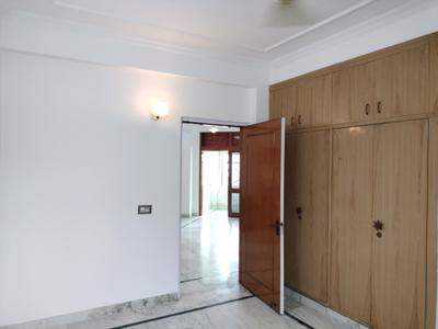 Bedroom Image of 1800 Sq.ft 3 BHK Apartment / Flat for sale in Hilansh.       Hilansh Apartment.    Dwarka Sector 10.    , Sector 10 Dwarka New Delhi for Rs. 33500000