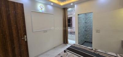 Bedroom Image of 725 Sq.ft 3 BHK Builder Floor for sale in Dwarka Mor New Delhi for Rs. 6000000