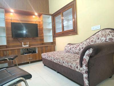 Living Room Image of 570 Sq.ft 2.5 BHK Independent House for rent in Rajajinagar Bengaluru for Rs. 40000