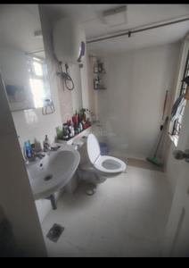 Bathroom Image of 1260 Sq.ft 3 BHK Apartment / Flat for sale in KG Signature City, Maduravoyal Chennai for Rs. 9000000
