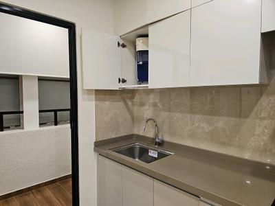 Kitchen Image of 700 Sq.ft 1 BHK Apartment / Flat for rent in Duville Riverdale Heights, Kharadi Pune for Rs. 32000