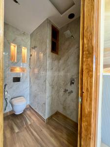 Bathroom Image of 3150 Sq.ft 3 BHK Builder Floor for sale in Sector 16 Faridabad for Rs. 40000000
