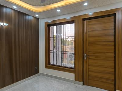 Bedroom Image of 1350 Sq.ft 3 BHK Builder Floor for sale in Indirapuram Ghaziabad for Rs. 12300000