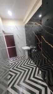 Bathroom Image of 950 Sq.ft 3 BHK Builder Floor for rent in Patkapur Kanpur for Rs. 10000