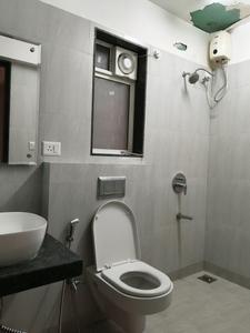 Common Bathroom Image of 750 Sq.ft 2 BHK Apartment / Flat for sale in Godrej Horizon Phase I, Wadala Mumbai for Rs. 35000000