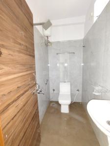 Bathroom Image of 700 Sq.ft 1 BHK Apartment / Flat for rent in Gachibowli Hyderabad for Rs. 22000