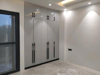 Bedroom Image of 1800 Sq.ft 3 BHK Builder Floor for sale in Vikaspuri New Delhi for Rs. 35000000