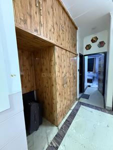 Kitchen Image of 900 Sq.ft 3 BHK Builder Floor for sale in Shalimar Bagh New Delhi for Rs. 13000000