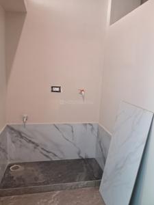 Bathroom Image of 650 Sq.ft 1 BHK Independent House for rent in Highway Karuna Sagar Appartment, Kanadiya Indore for Rs. 9000