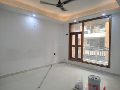 Bedroom Image of 1800 Sq.ft 3 BHK Builder Floor for rent in Freedom Fighters Enclave New Delhi for Rs. 55000