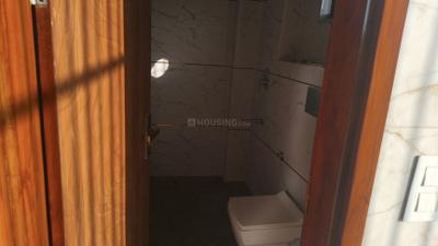 Image of 1000 Sq.ft 3 BHK Builder Floor for sale in Gulabi Bagh, New Delhi for Rs. 14800000