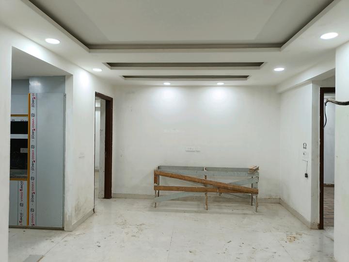 Sultanpur Main Image 1