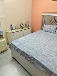 Bedroom Image of 900 Sq.ft 3 BHK Independent House for sale in Pandav Nagar New Delhi for Rs. 28000000