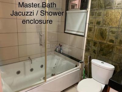 Bathroom Image of 2600 Sq.ft 3 BHK Apartment / Flat for rent in Marvel Enigma, Kharadi Pune for Rs. 95000