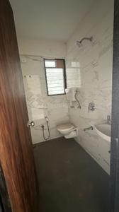 Bathroom Image of 400 Sq.ft 1 BHK Apartment / Flat for sale in Ocean View, Andheri West Mumbai for Rs. 10500000