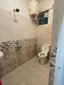 Bathroom Image of 1061 Sq.ft 2 BHK Apartment / Flat for sale in Kaikondrahalli Bengaluru for Rs. 8300000