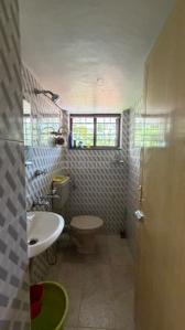 Bathroom Image of 1000 Sq.ft 3 BHK Apartment / Flat for rent in Pappanamcode Thiruvananthapuram for Rs. 20000