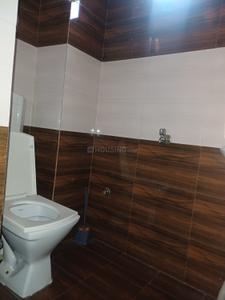 Bathroom Image of 1000 Sq.ft 1.5 BHK Builder Floor for rent in Sector 22 Noida for Rs. 19000