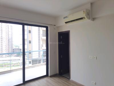 Bedroom Image of 1200 Sq.ft 2 BHK Apartment / Flat for sale in Godrej Oasis, Sector 88A Gurgaon for Rs. 15000000