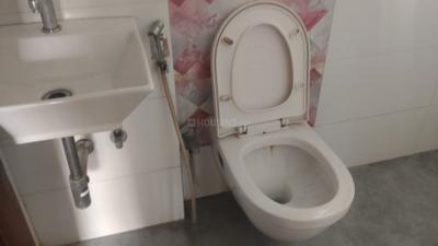 Image of 900 Sq.ft 2 BHK Apartment / Flat for sale in HDIL Dheeraj Presidency, Kandivali West, Mumbai for Rs. 20000000