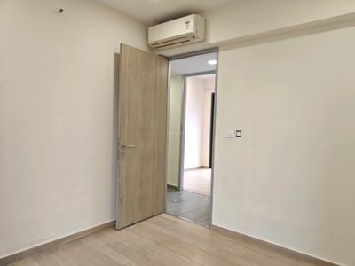 Bedroom Image of 2100 Sq.ft 4 BHK Apartment / Flat for sale in Lodha New Cuffe Parade Lodha Evoq, Sion Mumbai for Rs. 80000000