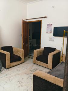 Hall Image of 869 Sq.ft 1.5 BHK Builder Floor for rent in Sector 40 Gurgaon for Rs. 28000