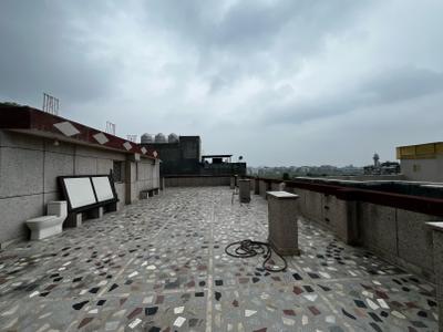 Terrace Image of 8000 Sq.ft 12 BHK Builder Floor for sale in Jamia Nagar New Delhi for Rs. 132500000