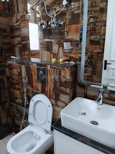 Bathroom Image of 3000 Sq.ft 1 RK Independent House for rent in HUDA Plot Sector 38, Sector 38 Gurgaon for Rs. 26000