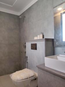 Bedroom Three Image of 3300 Sq.ft 4 BHK Builder Floor for rent in DLF Phase 4 Gurgaon for Rs. 130000