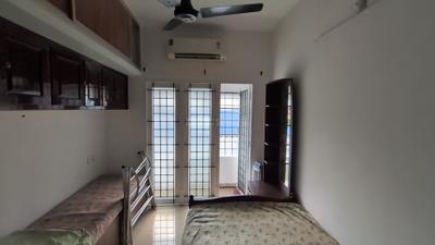 Bedroom Image of 1400 Sq.ft 3 BHK Apartment / Flat for sale in Pallimukku Kochi for Rs. 5500000