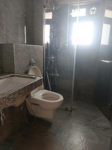 Common Bathroom Image of 600 Sq.ft 1 BHK Apartment / Flat for sale in Amanora Adreno Towers, Hadapsar Pune for Rs. 7500000