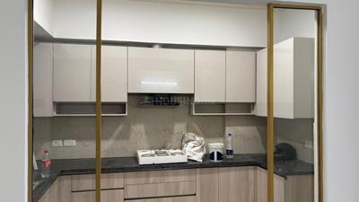 Kitchen Image of 1500 Sq.ft 3 BHK Builder Floor for rent in Smartworld Orchard, Sector 61 Gurgaon for Rs. 60000