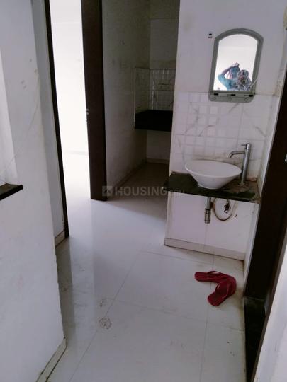 Majestique Aqua Main Image 1